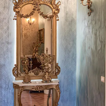 Demartini Palace Апартаменты