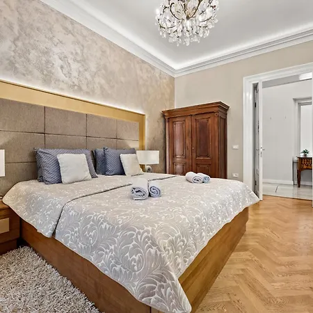 Apartman Demartini Palace