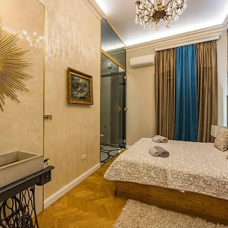 Demartini Palace Апартаменты