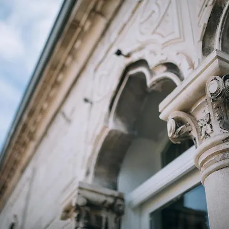 Appartement Demartini Palace Pula