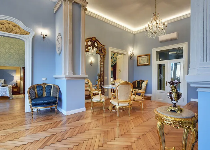 Demartini Palace Lejlighed *