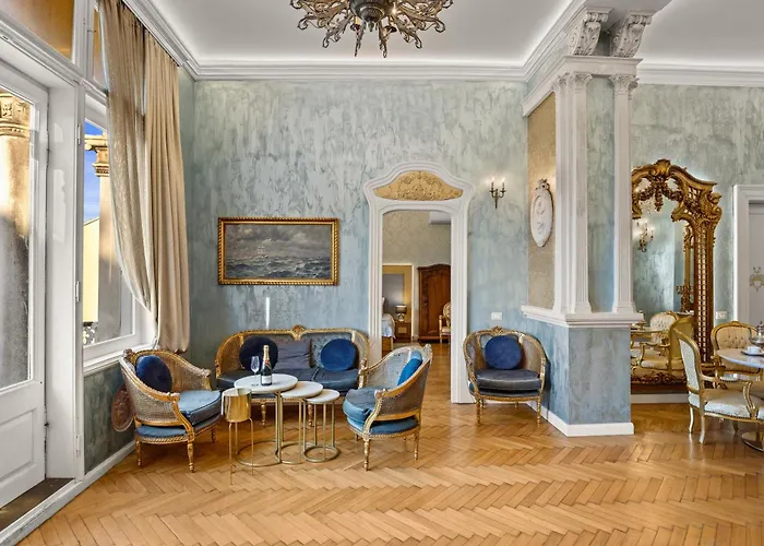 Demartini Palace * Pula