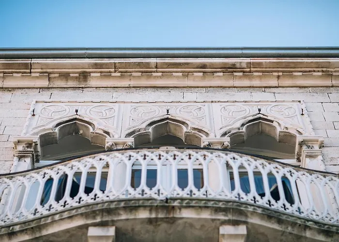 Lejlighed Demartini Palace