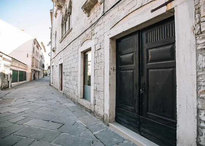 Lejlighed Demartini Palace *