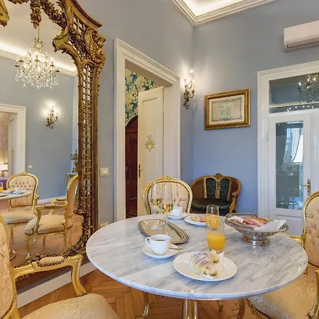 Demartini Palace Apartament