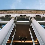 Demartini Palace *