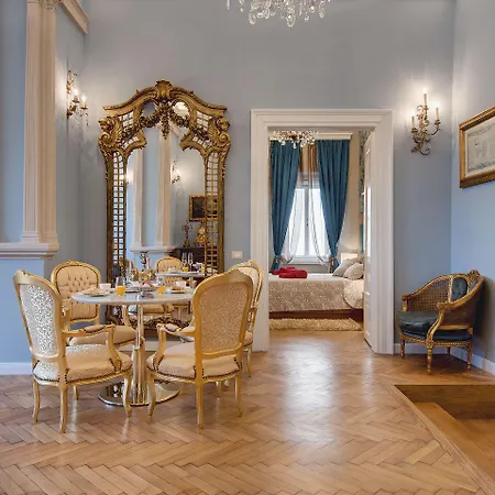 Lägenhet Demartini Palace